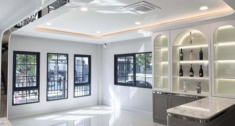 For rent 4 ベッドルーム house in Bang Phli, Samut Prakan