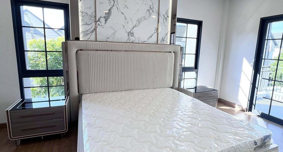 For rent 4 ベッドルーム house in Bang Phli, Samut Prakan