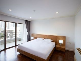 出租 3 卧室 公寓 在 Watthana, 曼谷