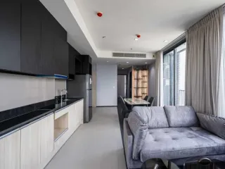 À louer 2 chambres condo à Khlong Toei, Bangkok