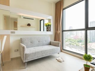 Wohnung zum Kauf mit 1 Zimmer in Huai Khwang, Bangkok