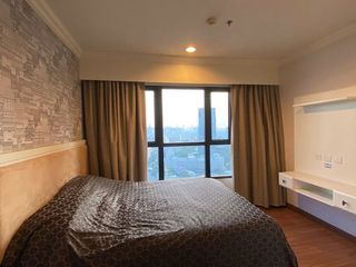 For sale 3 bedrooms condo in Phaya Thai, Bangkok