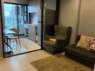 For rent 1 bed condo in Huai Khwang, Bangkok