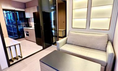 For rent 1 bed condo in Huai Khwang, Bangkok