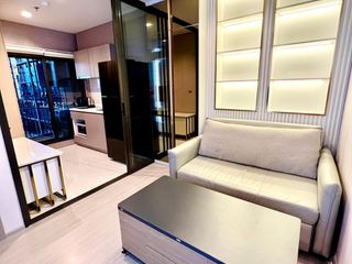 À louer 1 chambre condo à Huai Khwang, Bangkok