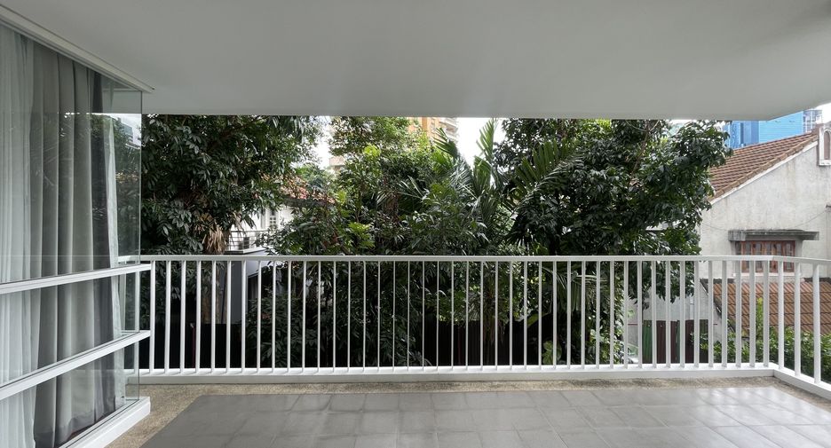 Apartamento en alquiler de 3 habitaciones en Watthana, Bangkok