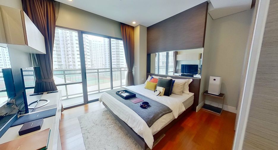 Condo en alquiler y en venta de 2 habitaciones en Khlong Toei, Bangkok