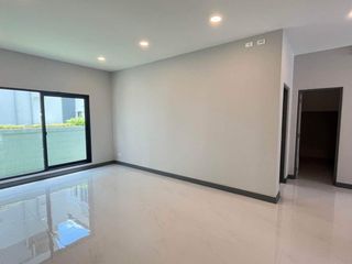 For rent 4 bedrooms house in Bang Phli, Samut Prakan