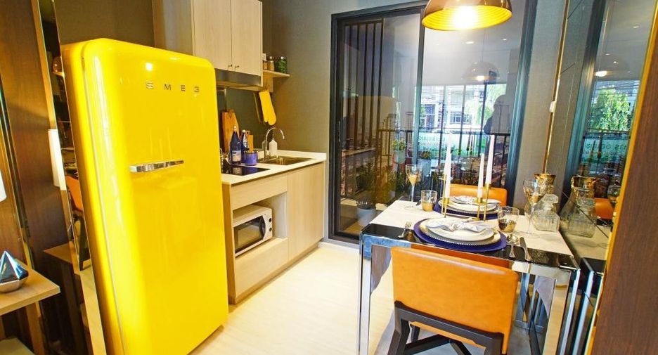 For sale 1 bed condo in Phra Khanong, Bangkok