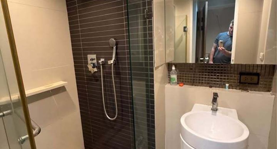 For rent 1 bed condo in Phaya Thai, Bangkok