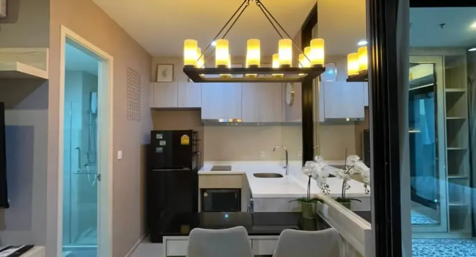 Wohnung zum Kauf mit 1 Zimmer in Watthana, Bangkok
