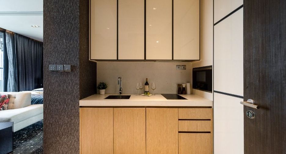 Condo en venta y en alquiler de 1 habitaciones en Khlong Toei, Bangkok