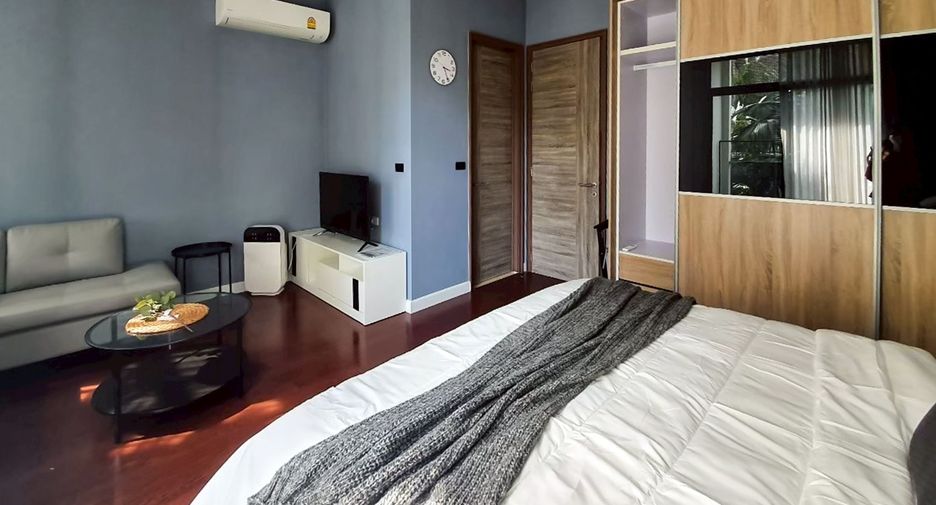 À vendre 1 chambre condo à Phra Khanong, Bangkok