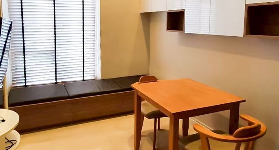 À vendre 1 chambre condo à Phra Khanong, Bangkok