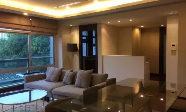 For rent 3 bedrooms apartment in Yan Nawa, Bangkok