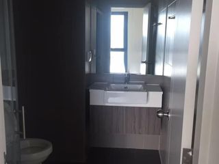 Condo en alquiler de 1 habitaciones en Huai Khwang, Bangkok