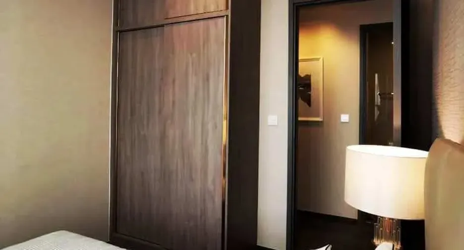 Condo en alquiler de 2 habitaciones en Khlong Toei, Bangkok