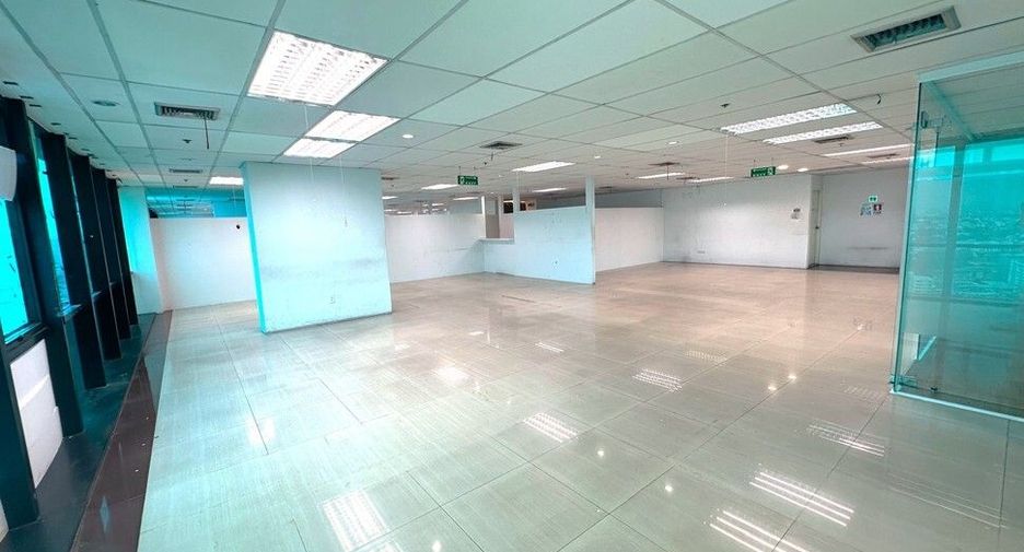 For rent office in Huai Khwang, Bangkok