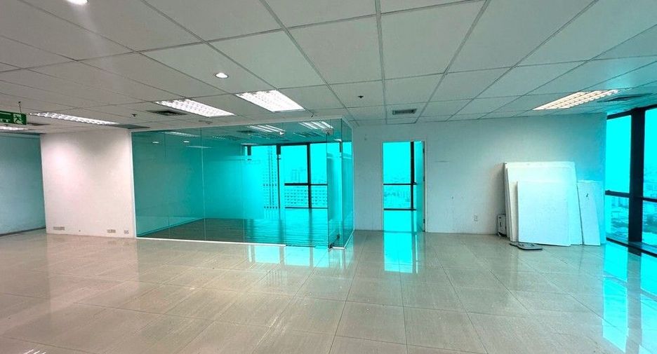 For rent office in Huai Khwang, Bangkok