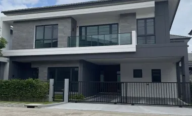 Haus zur Miete mit 4 Zimmer in Bang Phli, Samut Prakan