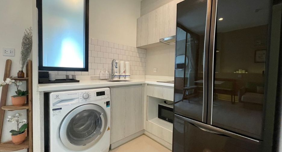 For rent 1 bed condo in Watthana, Bangkok