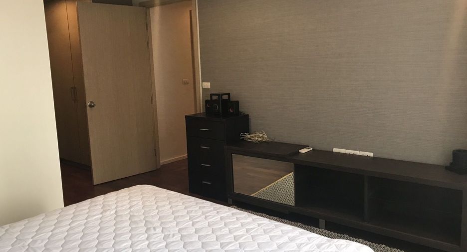 Condo en alquiler de 2 habitaciones en Khlong Toei, Bangkok
