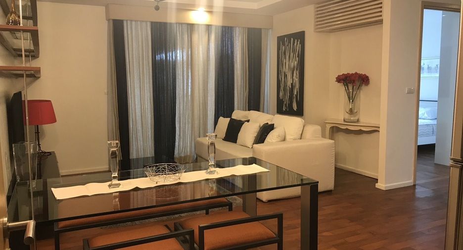 Condo en alquiler de 2 habitaciones en Khlong Toei, Bangkok