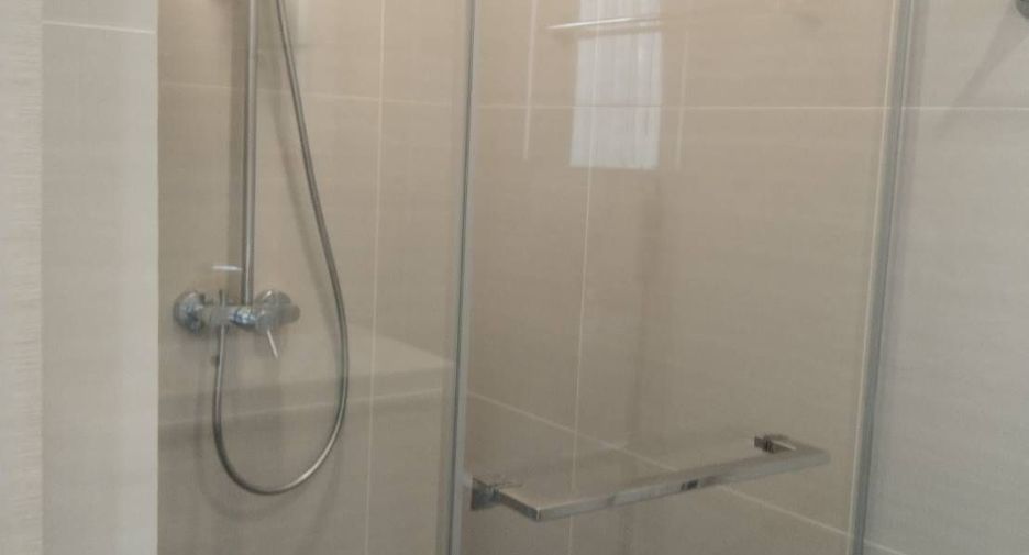 For rent studio condo in Khlong Toei, Bangkok