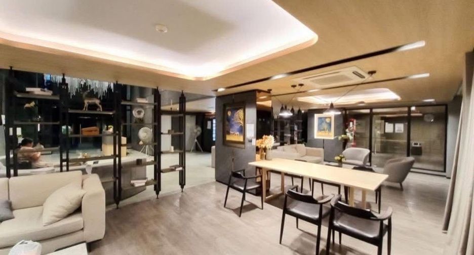 For rent 1 bed condo in Bang Kapi, Bangkok