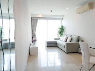 For sale 2 bedrooms condo in Yan Nawa, Bangkok