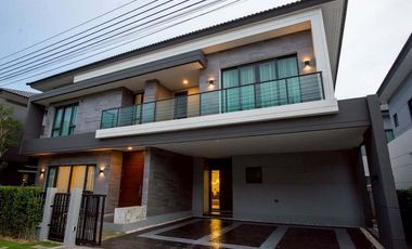 Haus zur Miete mit 5 Zimmer in Bang Phli, Samut Prakan
