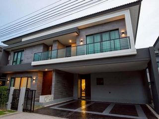 For rent 5 bedrooms house in Bang Phli, Samut Prakan