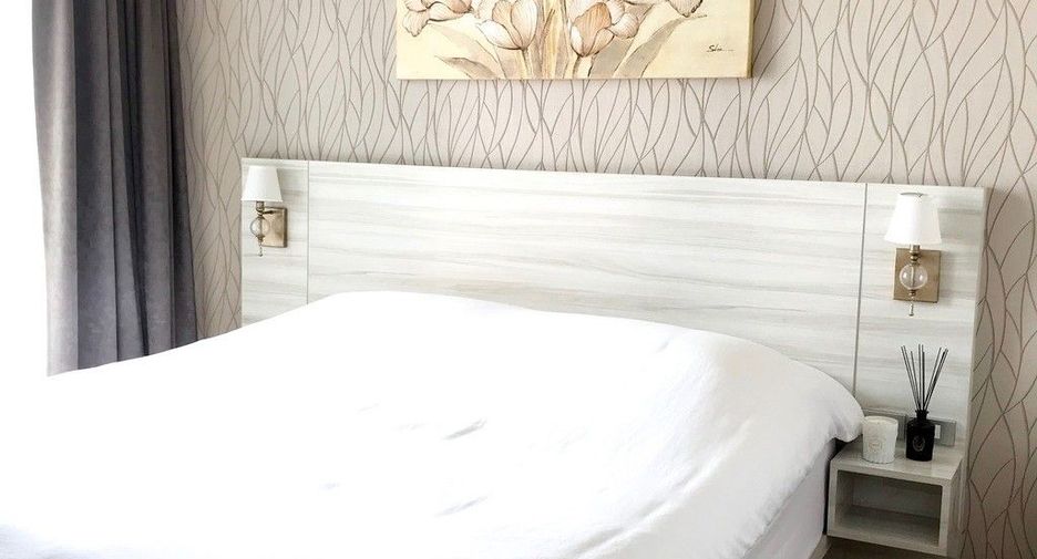 For sale 1 bed condo in Khlong Toei, Bangkok