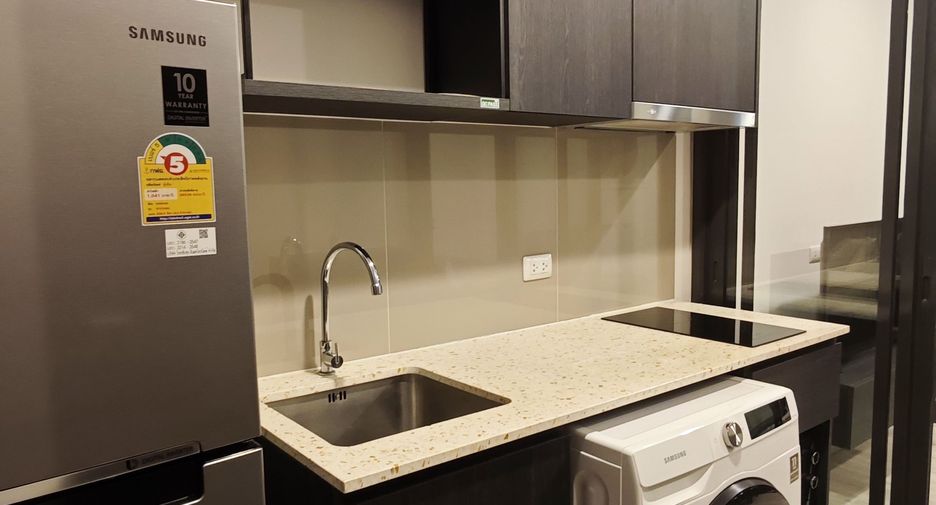 For rent 1 Beds condo in Huai Khwang, Bangkok