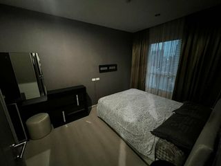 For sale 2 bedrooms condo in Huai Khwang, Bangkok