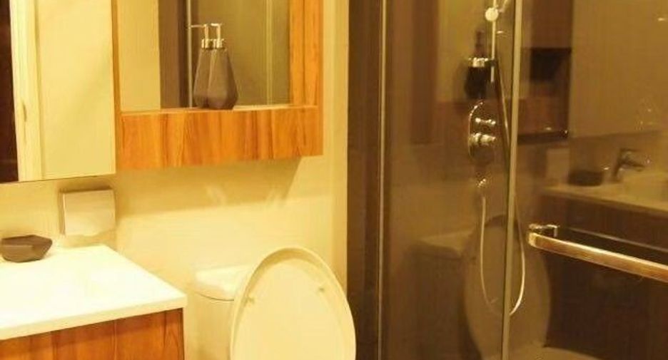 For sale 1 bed condo in Watthana, Bangkok