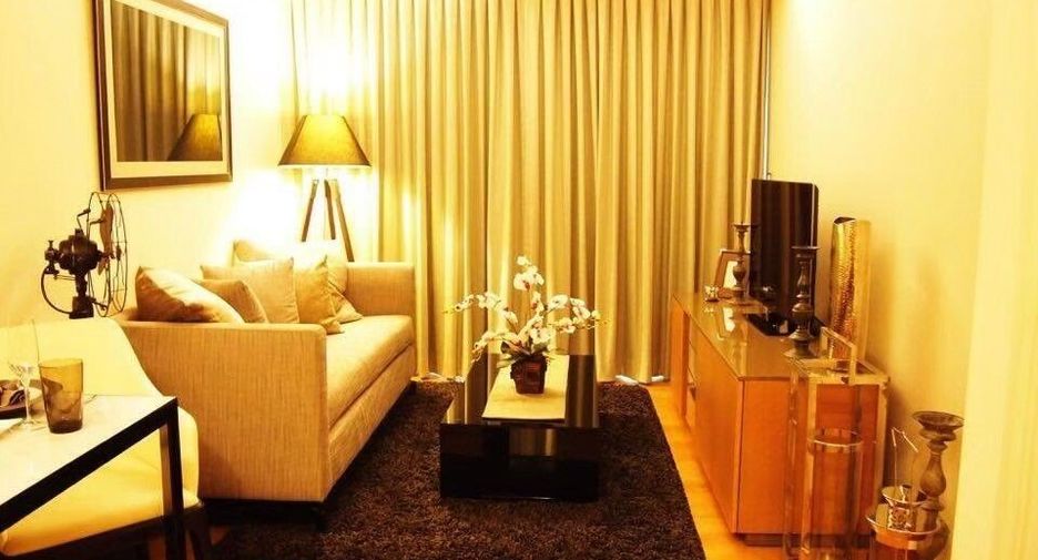 For sale 1 bed condo in Watthana, Bangkok