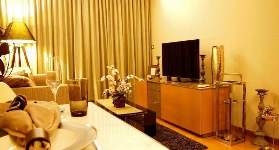 For sale 1 bed condo in Watthana, Bangkok