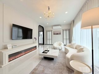 Аренда 5 спальни дом в Bang Phli, Самутпракан