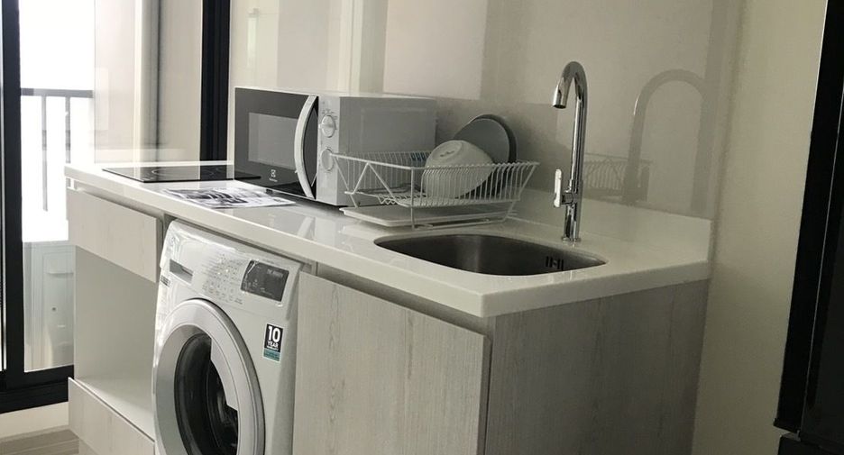 For rent studio condo in Watthana, Bangkok
