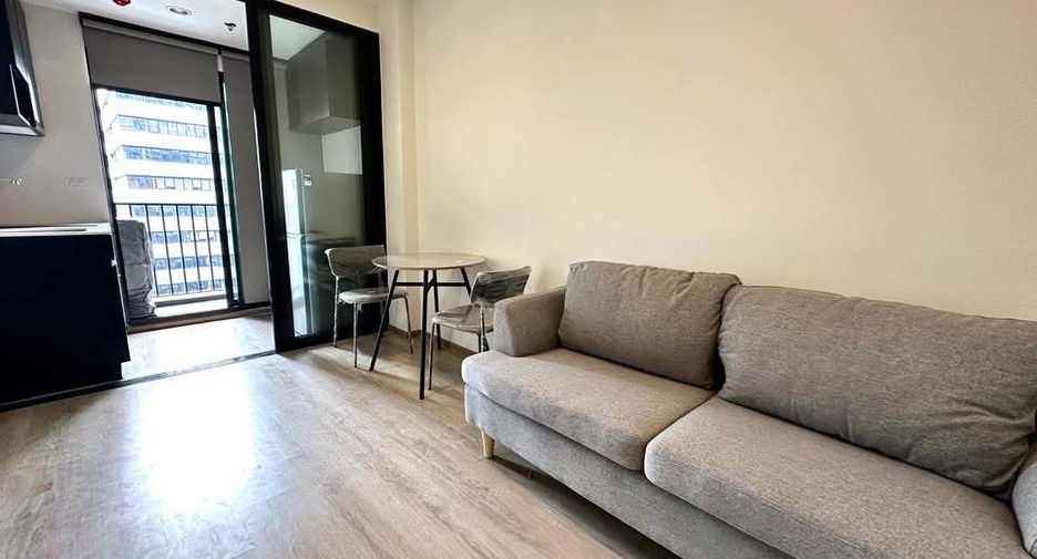 Wohnung zur Miete mit 1 Zimmer in Huai Khwang, Bangkok