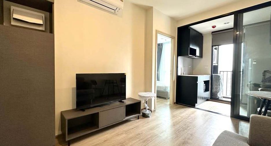 Wohnung zur Miete mit 1 Zimmer in Huai Khwang, Bangkok