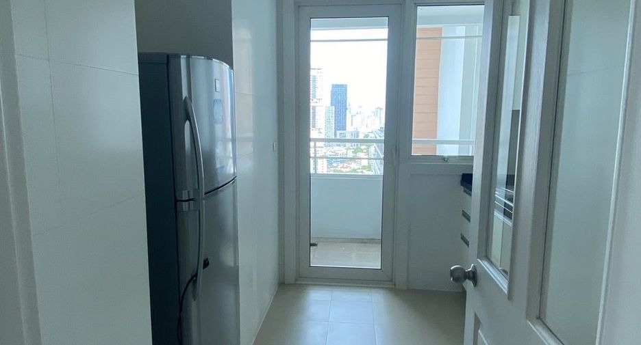 Condo en alquiler de 1 habitaciones en Khlong Toei, Bangkok