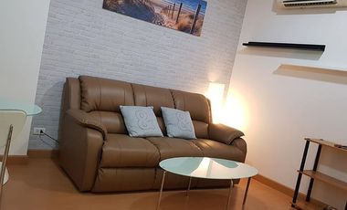 For rent 1 bed condo in Huai Khwang, Bangkok