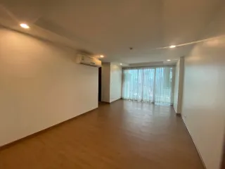出售 2 卧室 公寓 在 Chatuchak, 曼谷