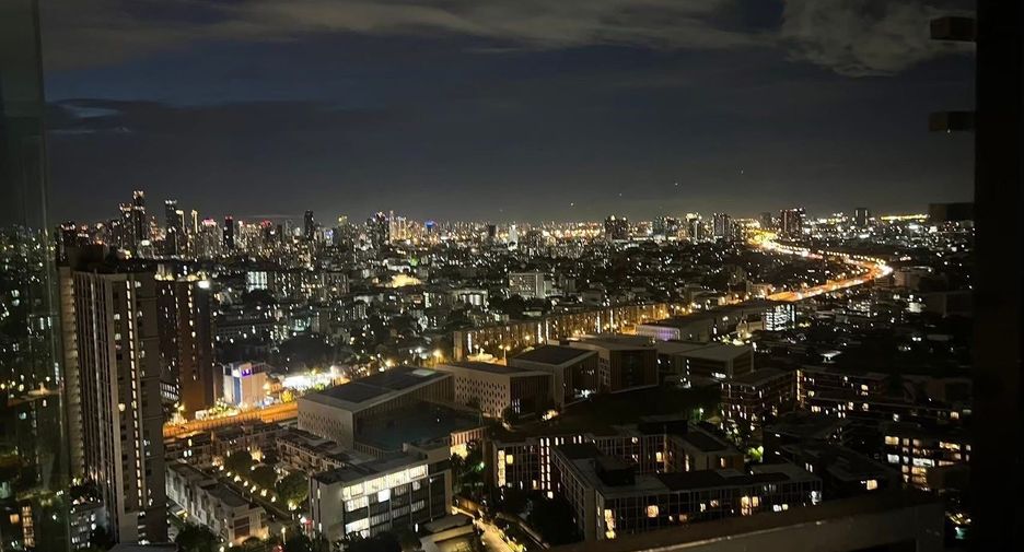 À louer 1 chambre condo à Watthana, Bangkok