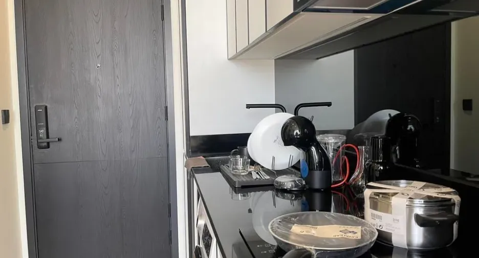 For rent 1 bed condo in Khlong San, Bangkok