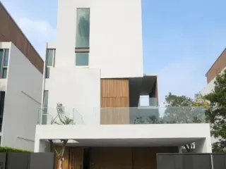 For rent 3 bedrooms house in Saphan Sung, Bangkok