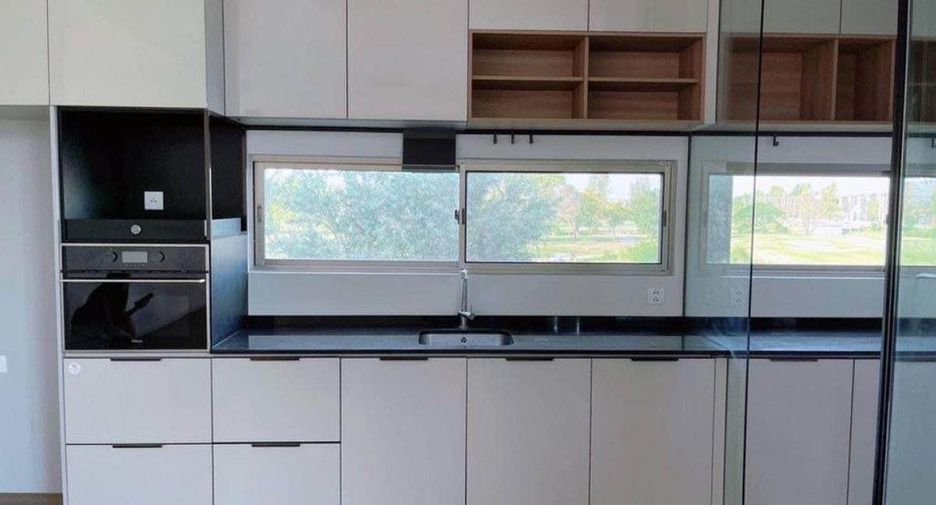 Haus zur Miete mit 3 Zimmer in Saphan Sung, Bangkok