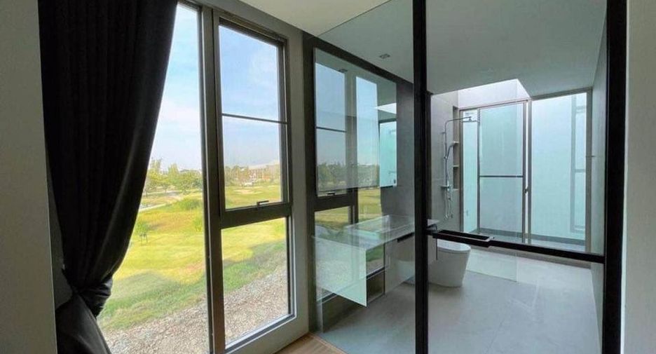 Haus zur Miete mit 3 Zimmer in Saphan Sung, Bangkok